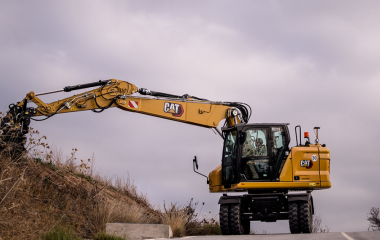 Новый компактный колесный экскаватор Cat M319