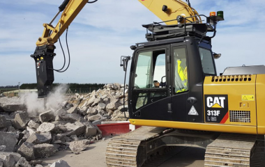 Нові гідромолоти Cat B-Series та GC S