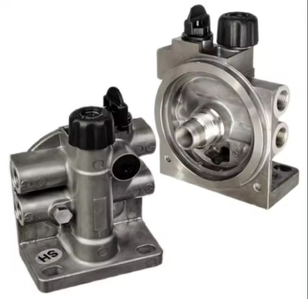 Deutz 04292267, 04291644, 04504439, 04295420, 04295422, 04295664 Насос підкачки (кришка фільтра) для 2013