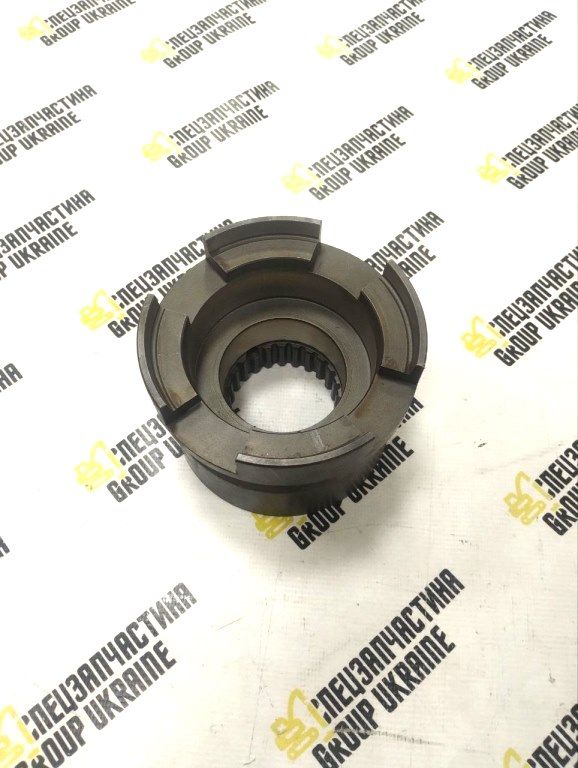 Carraro 138981 (366232A1, CA0138981, 11716796) Муфта приводу переднього моста