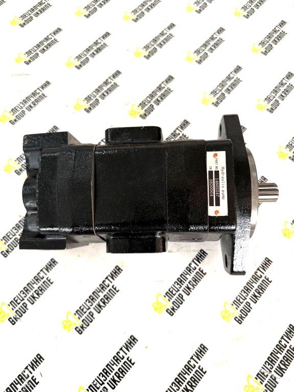 Volvo 14602247 Насос шестерний для EC480D