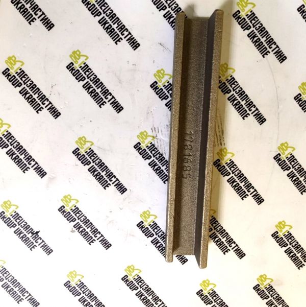 1781685 Накладка поворотного кола Caterpillar 12H, 160H, 140H