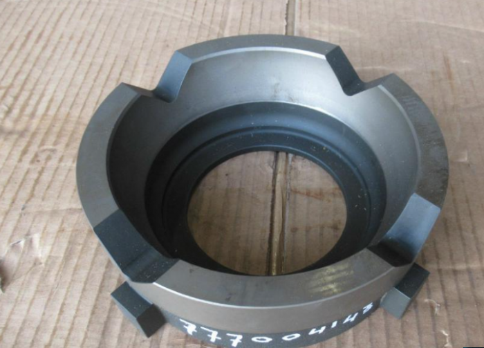 243354A1 Натискне кільце New Holland 4482372002