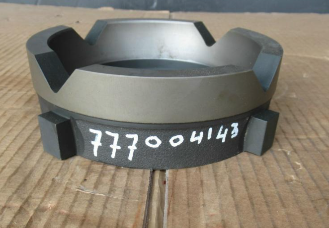 243354A1 Натискне кільце New Holland 4482372002