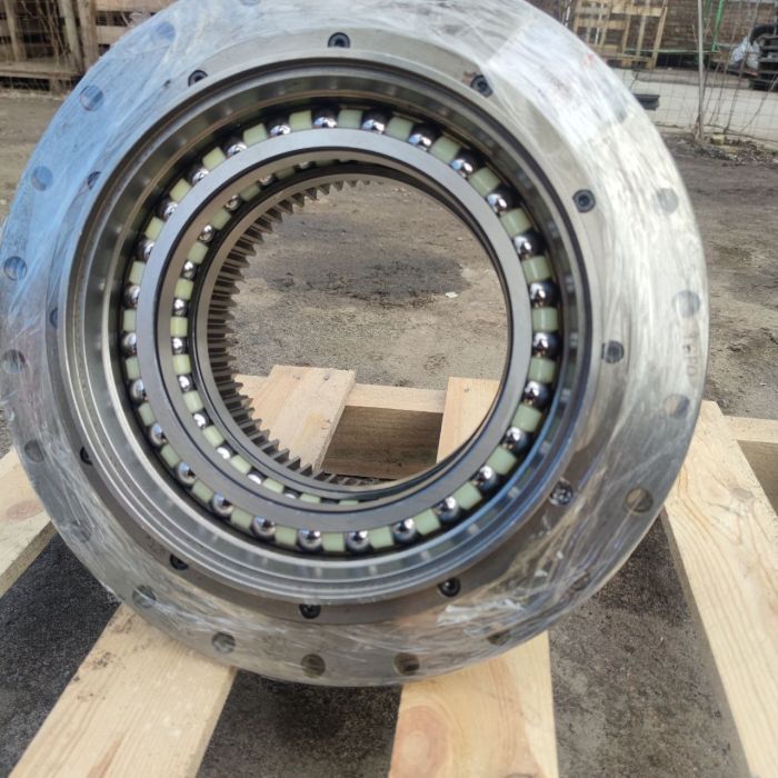Корпус головної передачі JCB JS200 JS220 JS240 332/H3933
