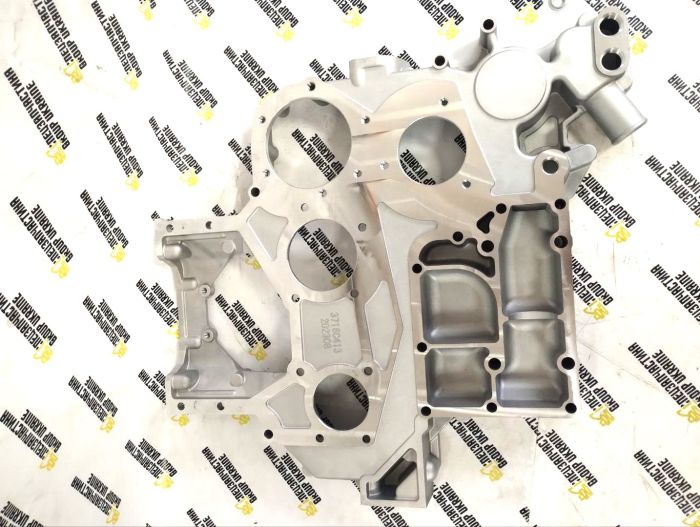 Perkins (Перкінс) 3716C413 Кришка розподільних шестерень 1004.40 / 1006.60
