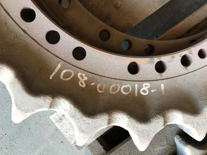 Зірочка провідна Doosan Solar 300LC/340LC 108-00018