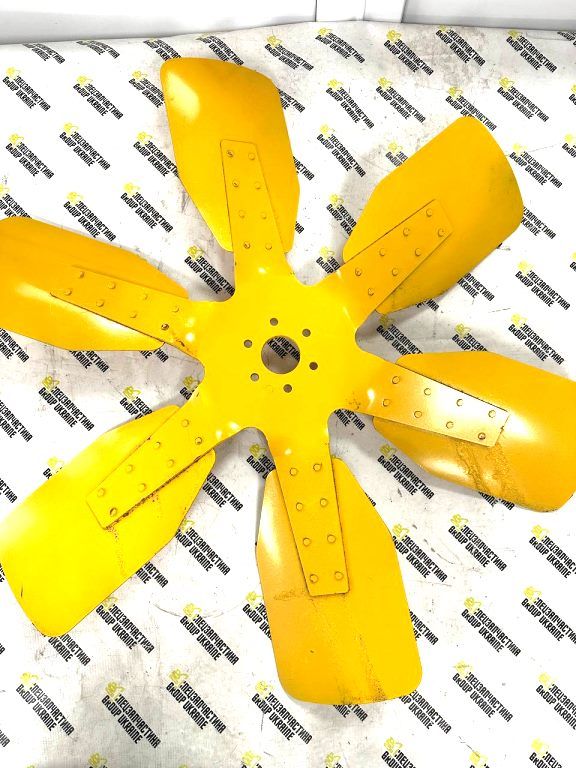 Komatsu 600-633-0851 Крильчатка для двигуна D65A-8