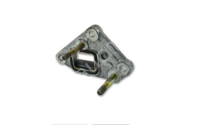 Iseki 6213-619-006-00 Проставка водяного насоса для 3CE, 3CD