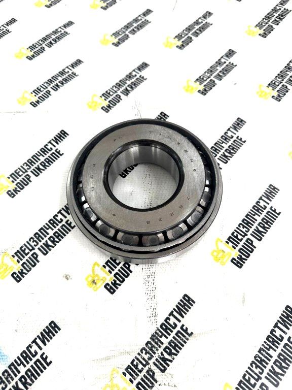 384483A1 Підшипник New Holland 0750117258