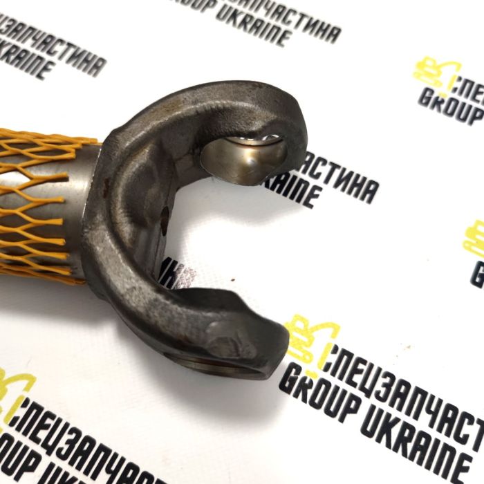 048726 (6194916M1, 877101698, 852-04-1288) Піввісь Carraro