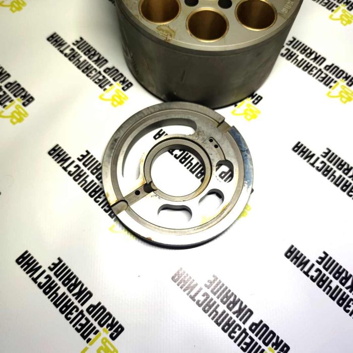 Розподільна шайба R Kawasaki K3V112 XKAH-00582, XKAH-00583, XJBN-00738, XJBN-00739 3890R-313N, XJBN-01035