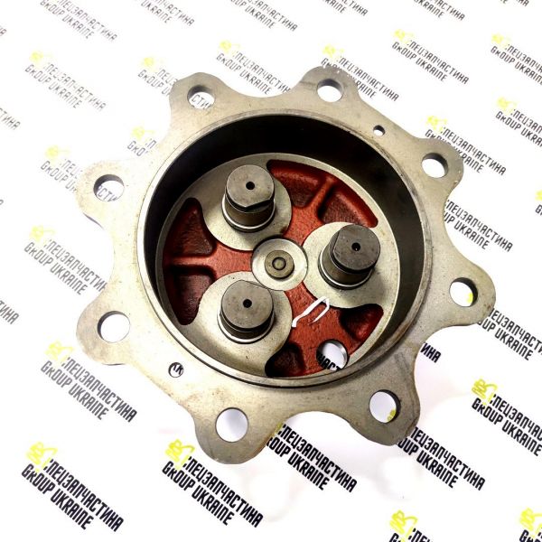 066855, 66855 Крышка бортового редуктора CARRARO