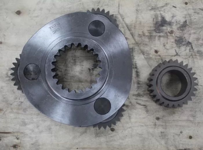 XKAQ-00397 Друга планетарна передача Hyundai R250, R330