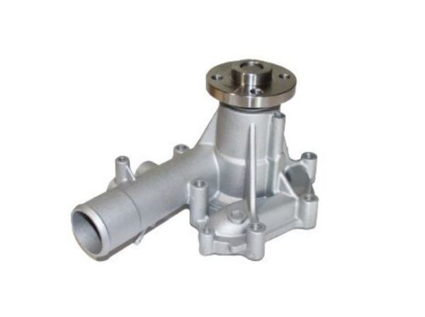 Yanmar YM123900-42000 Водяний насос 4TNE106T