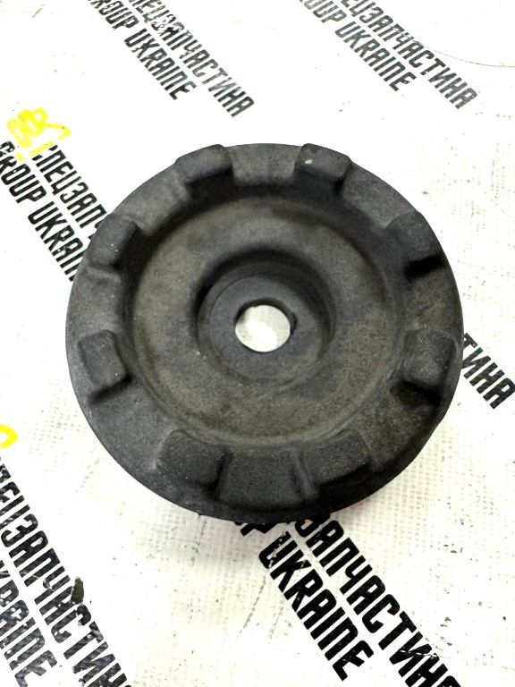 Hitachi 4426636 Подушка опори двигуна для ZX120, ZX125