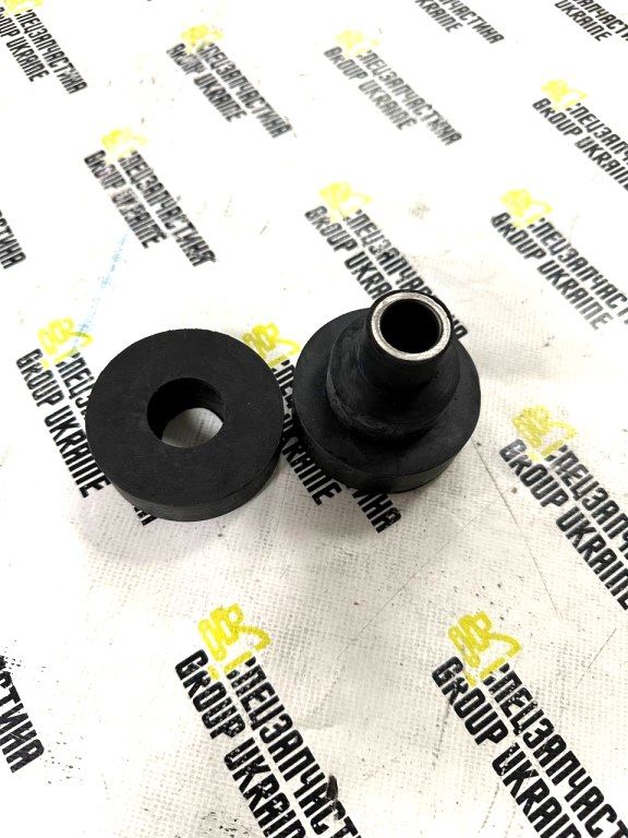 JCB 242/00392 Подушка двигуна для 524, 527