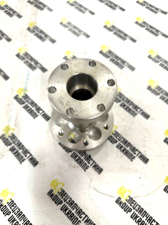Komatsu 6732-61-3610 Проставка вентилятора для двигуна 4D102 екскаватор PC200-7