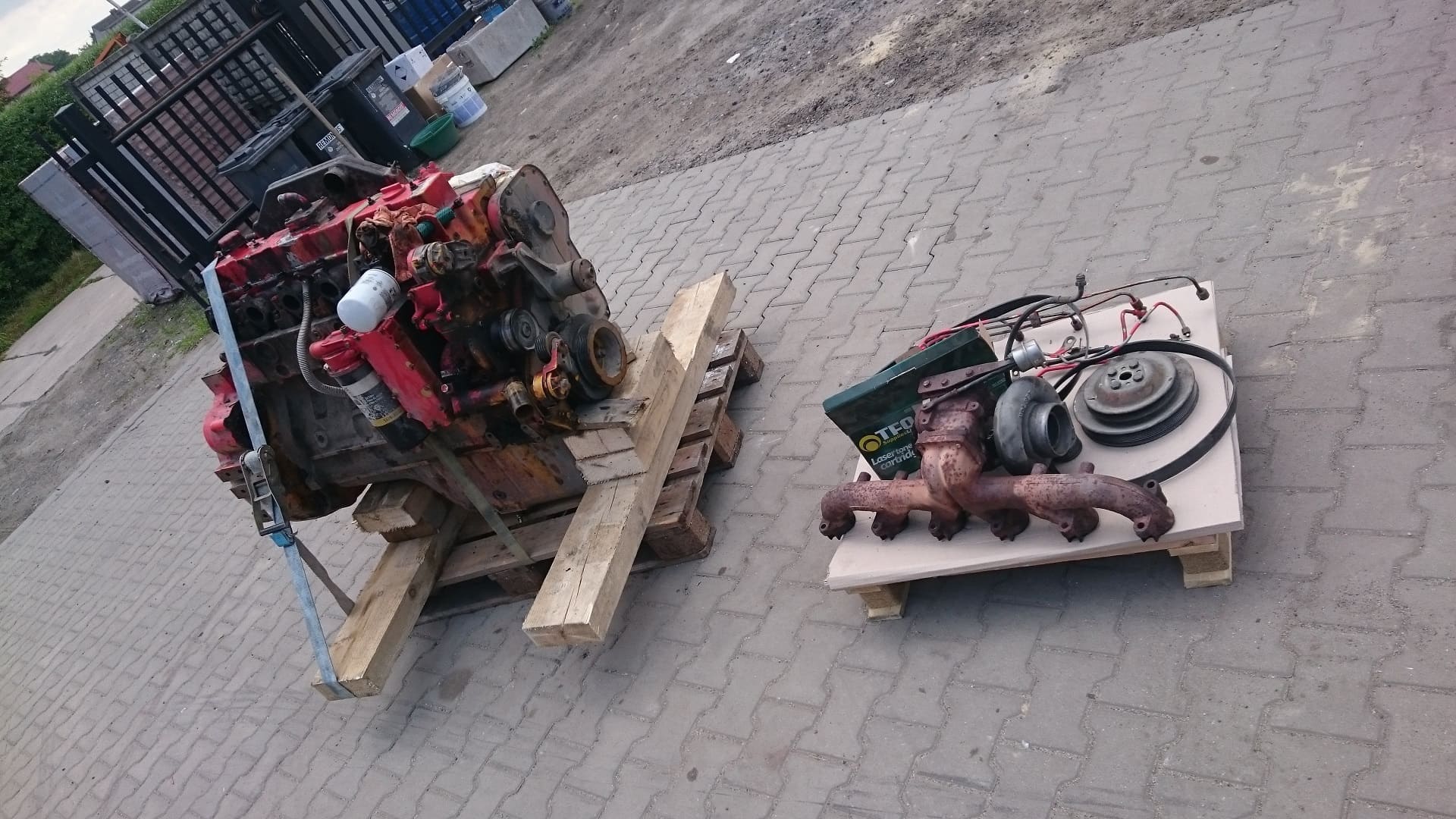 Ремонт двигателя Komatsu Комацу