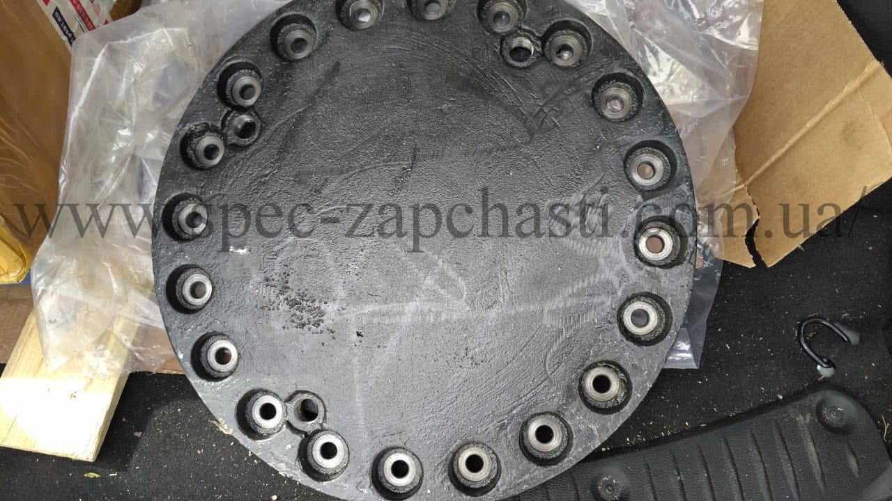 Кришка бортового редуктора 1032596 Hitachi ZX330-3